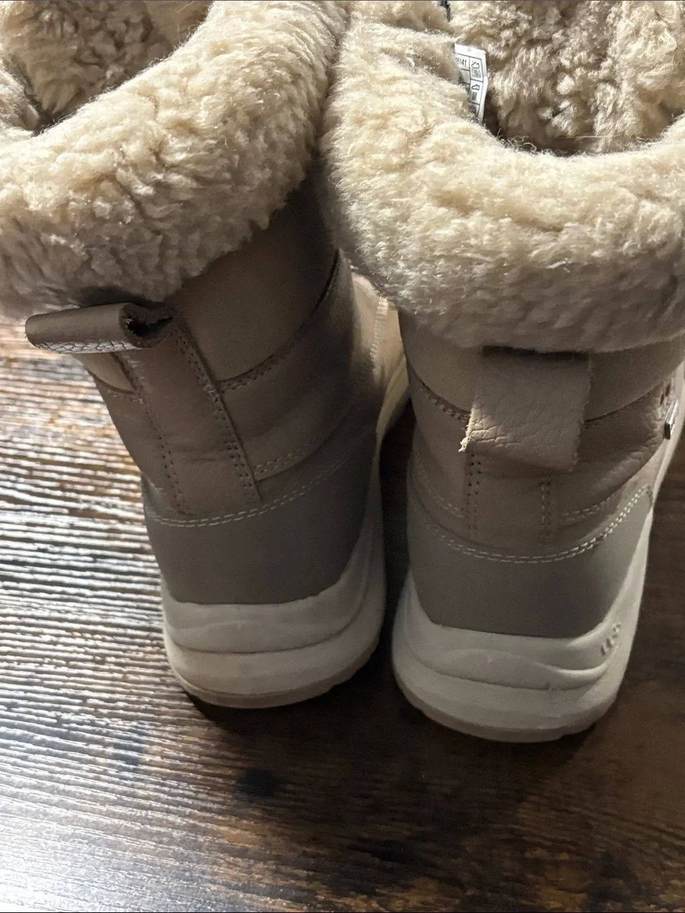 UGG Adirondack III Women's Beige Shearling-Lined Lace-Up Winter Boots
